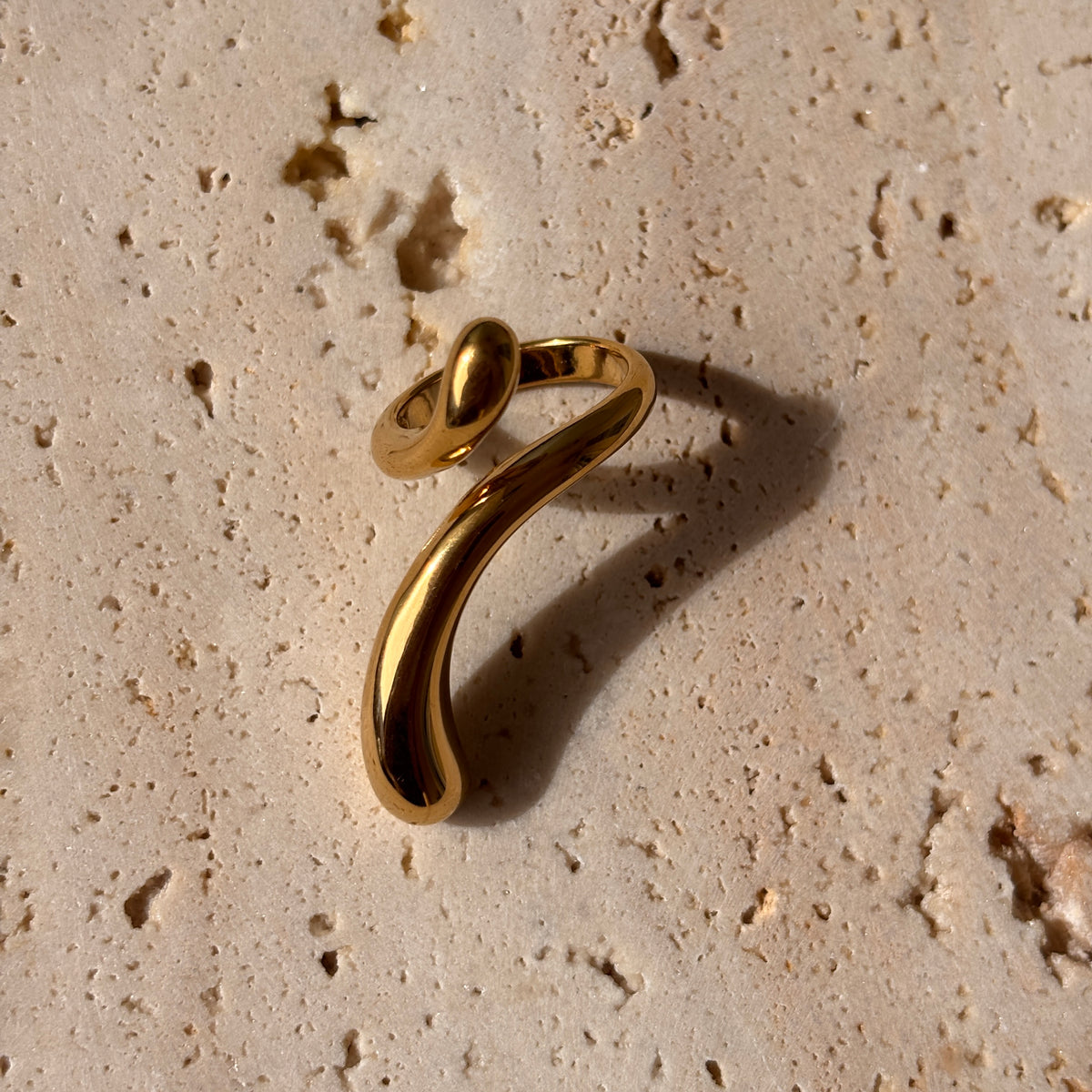 Victoria Ring