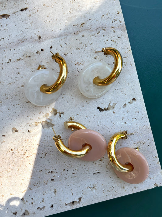 Mila Hoops