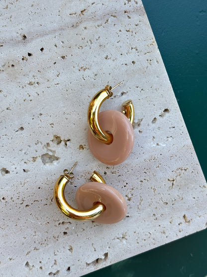 Mila Hoops