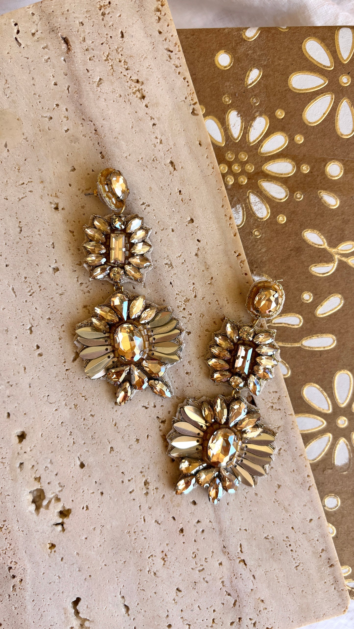 Alma Earrings