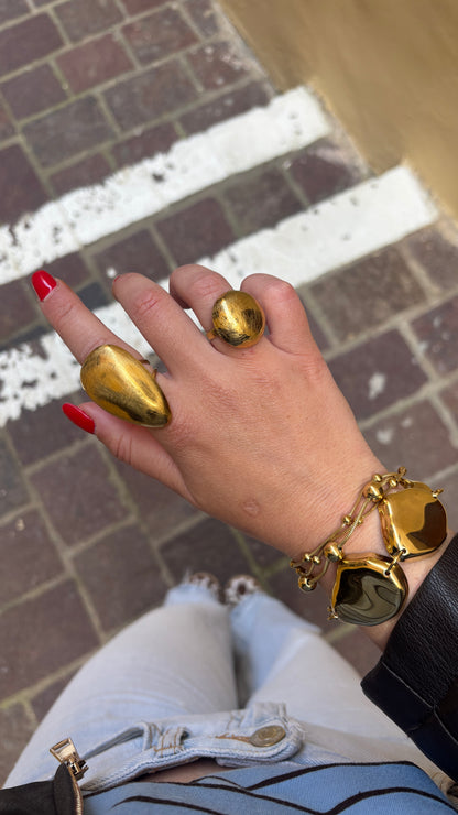 Elia Ring
